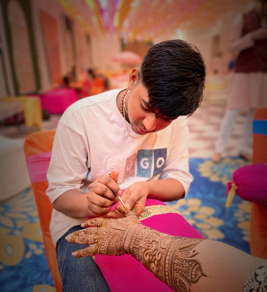 Dipesh - Mehndi Artist